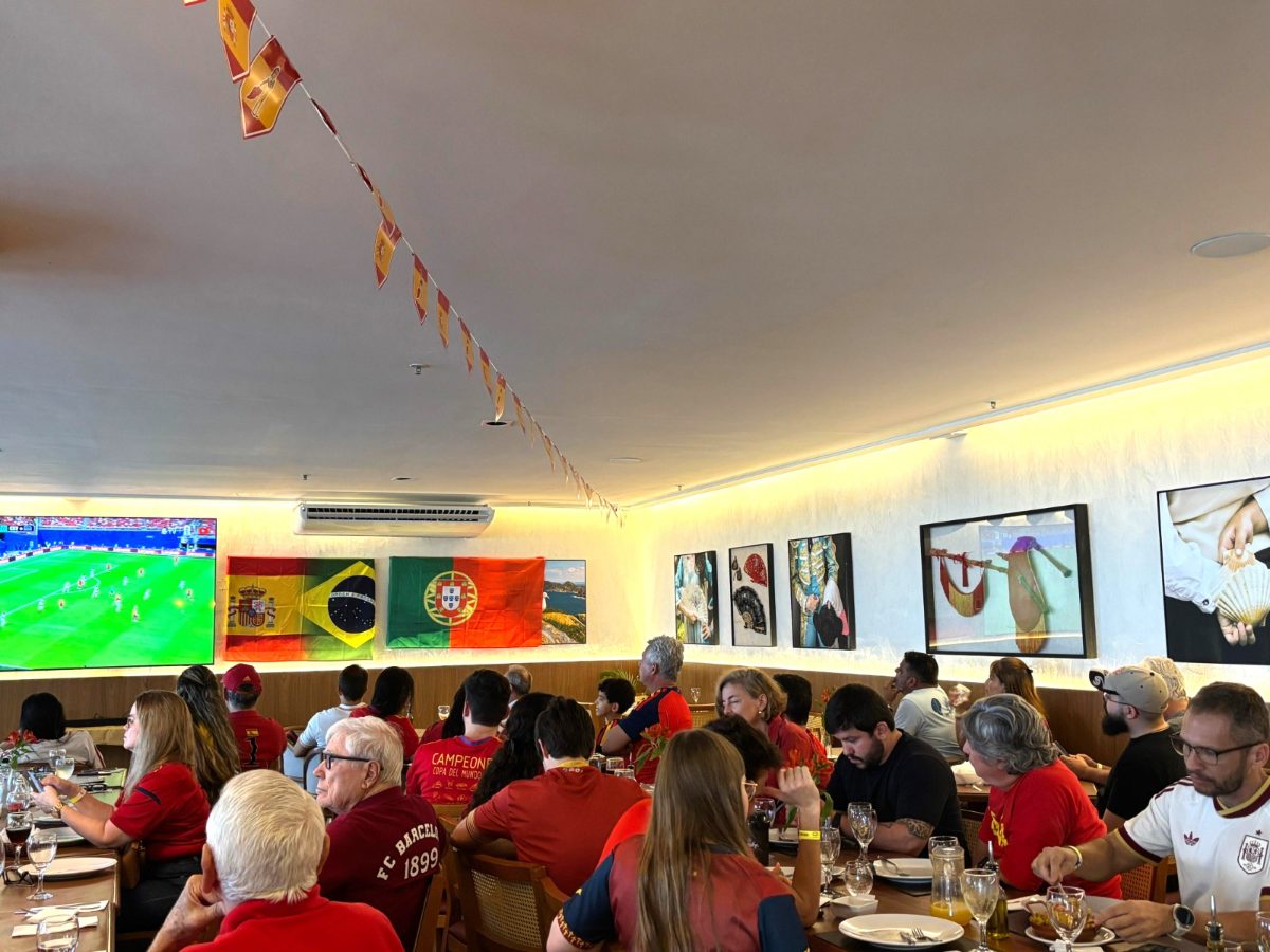 Restaurante Santiago, no Clube Espanhol, aposta em casa cheia no duelo contra a França, na semifinal da Copa do Mundo