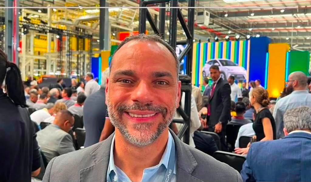 Augusto Vasconcelos celebra mais de 5 mil empregos na BYD