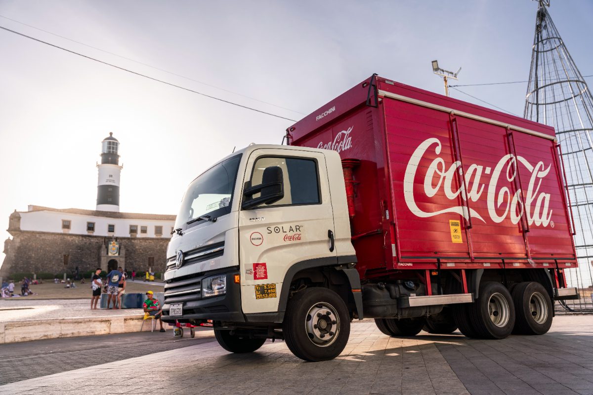 Solar Coca-Cola mantém notas máximas da Fitch e da Moody's e reforça compromisso com a diversidade na Bahia