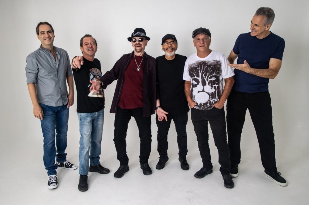 Festa de Arromba anuncia The Fevers e mudança de data para a terceira edição
