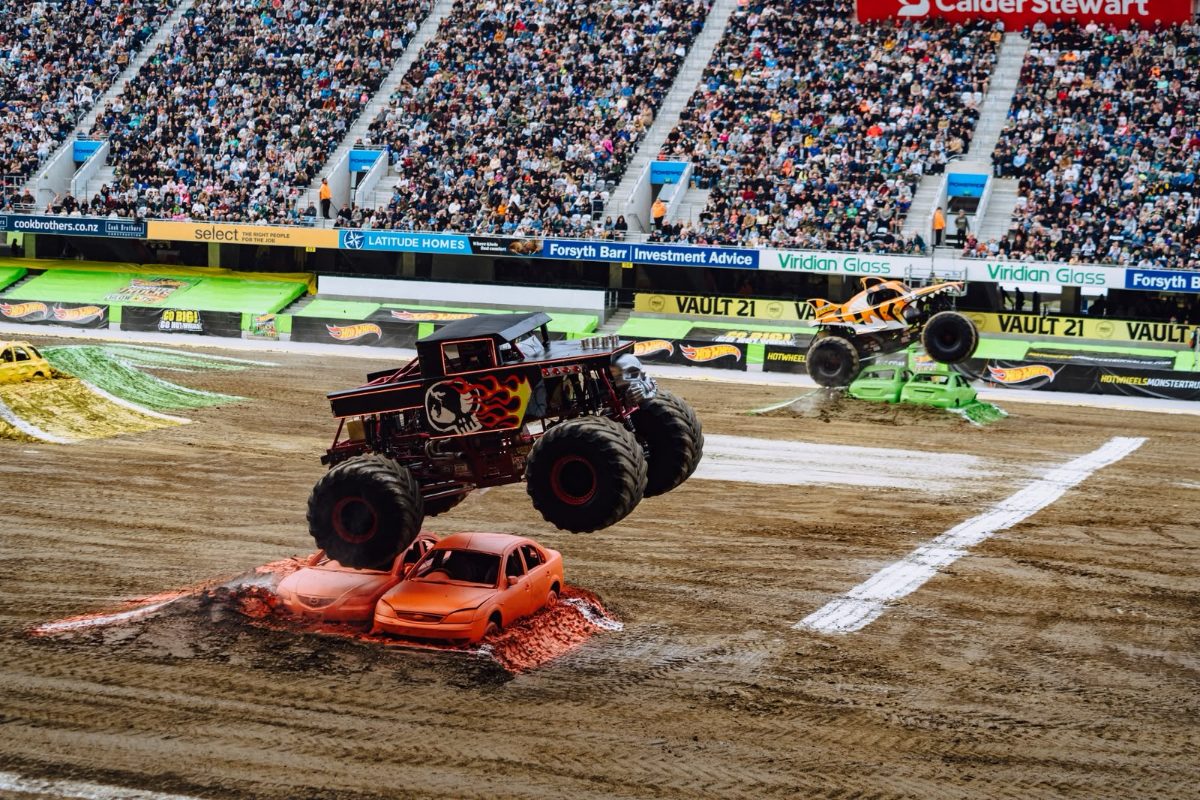 Fenômeno de público, Hot Wheels Monster Trucks Live™ chega a Salvador em 31 de julho de 2027