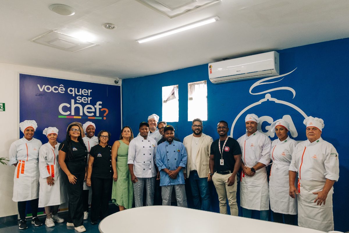 Hotel e escola de gastronomia promovem intercâmbio de chefs valorizando saberes regionais