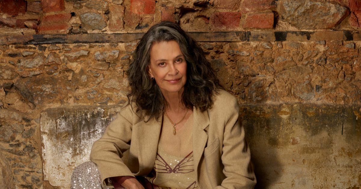 Simone traz turnê inédita a Salvador em novembro